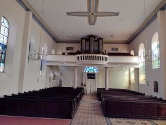 tribune église rénové 2021.jpg