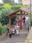 rentrée classe septembre 2021 - arrêt bus.jpg